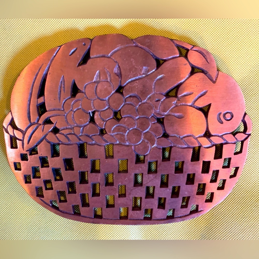 Copper CAST IRON Trivet. Vintage 1990. Good vintage condition. 8 1/2” x 6 1/2”.